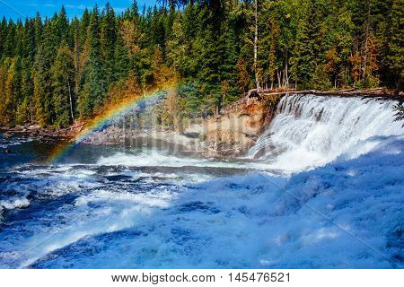 Dawson Falls, Wells Gray Provincial Park, Bc, Canada