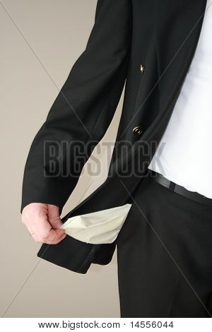 tasche vuote senza soldi