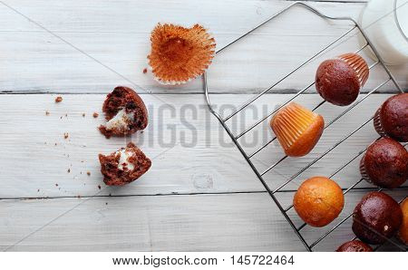 Biten Muffins Chocolate And Simple Mini Muffins On Grille With .free Sapce.top View