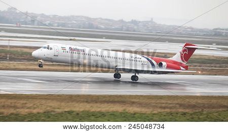 Airplane Landing To Airport