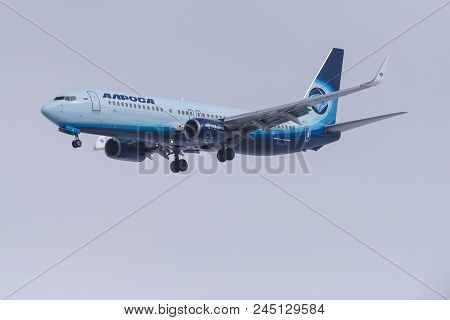 Boeing 737-86N Ei-ecl Alrosa Airlines