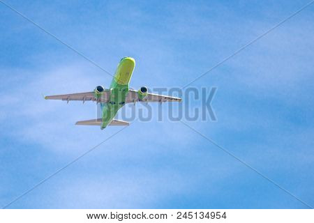 Embraer 170-100Su Vq-bym S7 Airlines