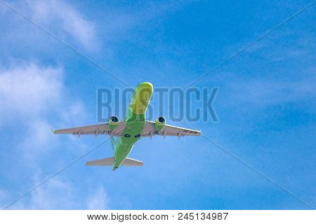 Embraer 170-100Su Vq-bym S7 Airlines