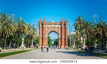 Arco Del Triunfo Barcelona Triumph Arch, Spain - May 18, 2018.
