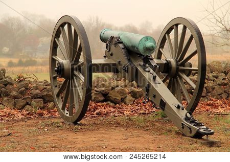 Gettysburg, Pa - April 15:  Artillery On Seminary Ridge In Gettysburg National Military Park Marks P