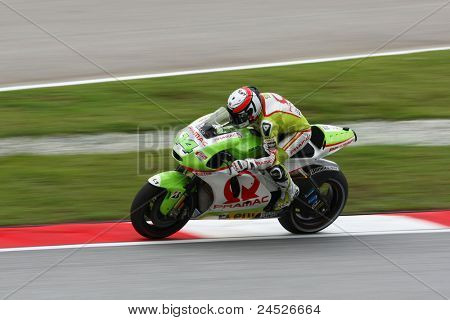 SEPANG, MALAYSIA - 21. oktober: MotoGP rytter Randy de Puniet tester sin cykel under den frie træning 
