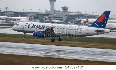 Airplane Landing To Airport