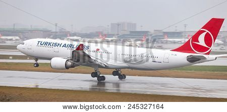 Airplane Landing To Airport