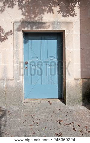 Pueblo Espanol Historic Architecture Details