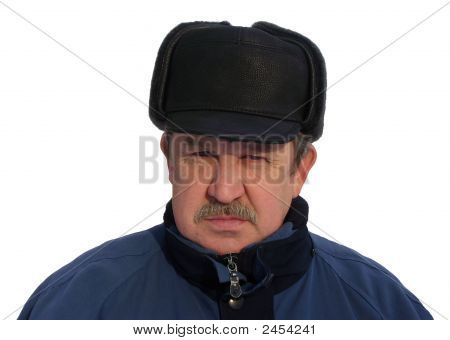 Kasvot ilkeä, tyytymätön iäkkäillä miehillä