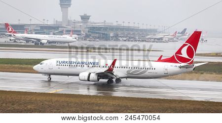Airplane Landing To Airport