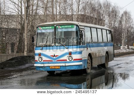 Sim, Russia - March 30, 2008: Old Urban Bus Laz 695n Lviv In The City Street.