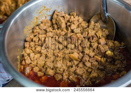 Hangle Curry Or Northern Style Hang Lay Curry