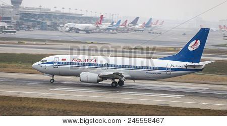Airplane Landing To Airport