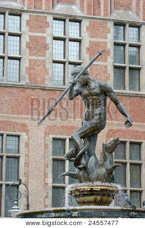 Elegant fontän Neptunus, Danzing, Gdansk, Polen.