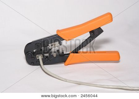 RJ-45, Rj-11 krimptang met kabel.