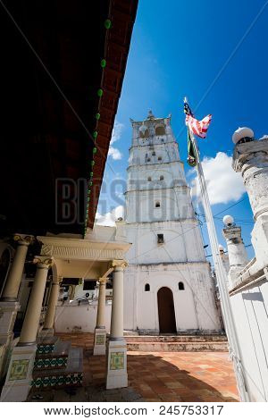 Masjid Kampung Kling Melaka Malaysia