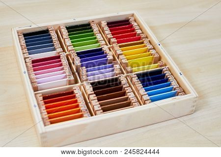 Montessori Color Wood Color Gamut Box For School
