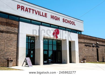 Prattville, Alabama, Usa - May 12, 2018: An Illustrative Editorial Image Of The Main Entrance Of Pra