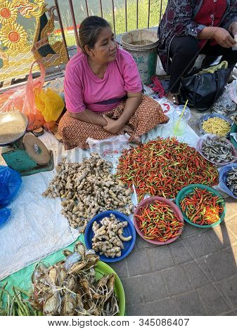 Phon Phisai, Thailand - November 30, 2019: Every Saturday Is Thai And Laos Local Market In Phon Phis