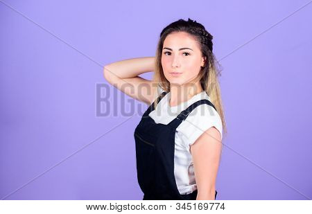 Hair Crimping Method Styling Hair Becomes Wavy Zigzag Fashion. Voluminous Crimped Hair. Popular Look