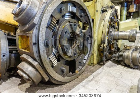 Repair And Disassembly Of The Cnc Machine, Spindle Disassembled