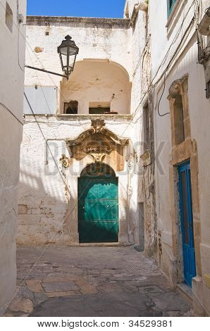 Calamo Sarayı. Ostuni. Puglia. İtalya.