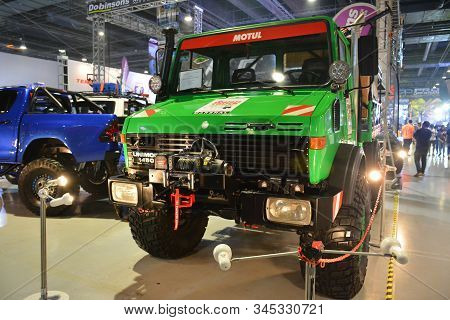 Pasay, Ph - Nov. 16: Mercedes-benz Unimog 1450 At Manila Auto Salon On November 16, 2019 In Smx Conv