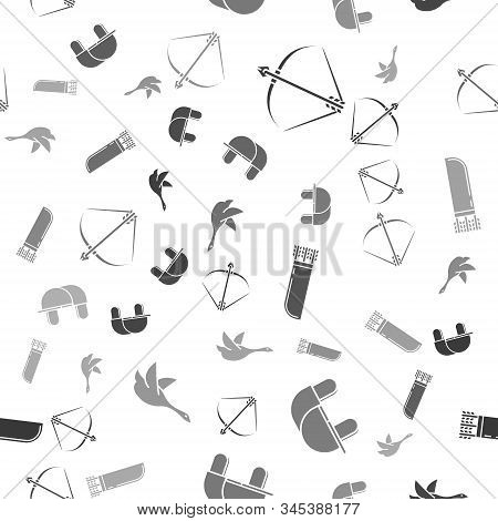 Set Bow And Arrow In Quiver, Hunter Hat, Quiver With Arrows And Flying Duck On Seamless Pattern. Vec