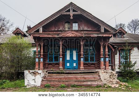 Old Wooden House In Yaropovychi, Zhytomyr Oblast, Ukraine