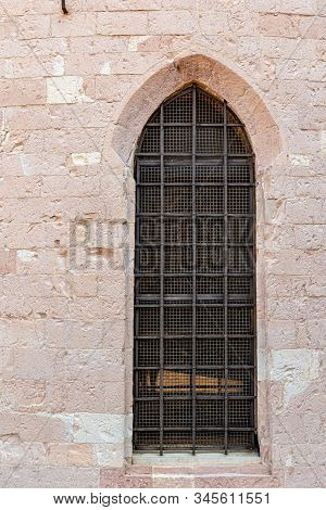 Photos Of The Beautiful Medieval Streets And Houses Of The Umbrian Towns (italy)