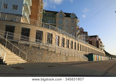 Honeycombe Chine Apartments, Boscombe, Bournemouth In Dorset.