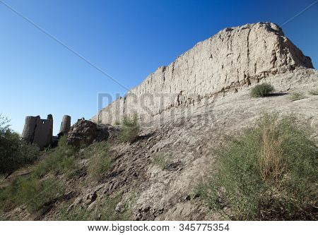 Wall Of Ancient Fortress Of Khorezm On The Kyzylkum Desert, Uzbekistan