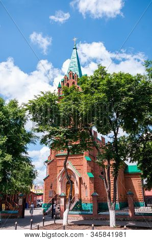 Russia, Blagoveshchensk, July 2019: Orthodox Church Of The Archangel Gabriel And Other Disembodied F
