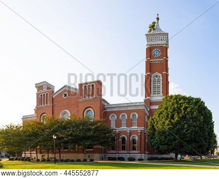 Greensburg, Indiana, Usa - August 20, 2021: The Decatur County Courthouse