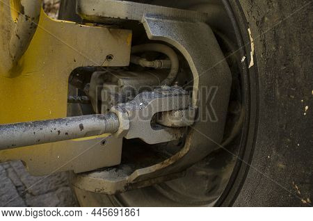 Old Used Extended Scissor Lift.  Direction Element Detail