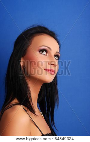 Portrait of an tractive elegant young woman.