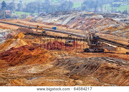 open mining pit
