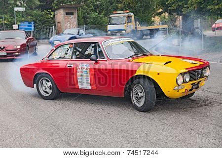 Vintage Racing Car Alfa Romeo Gtv 2000