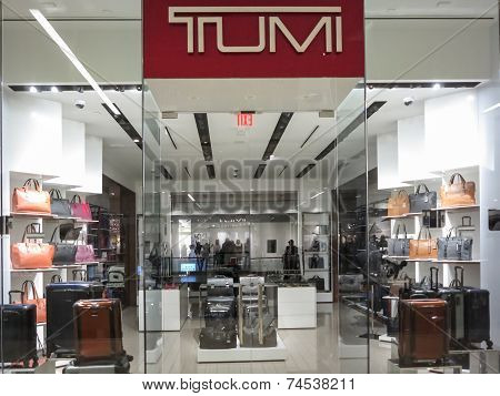 Tumi Store