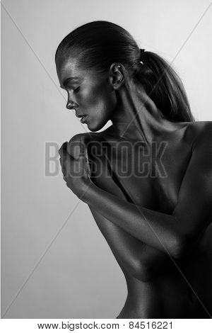 Black And White Fashion Photo  Of Woman