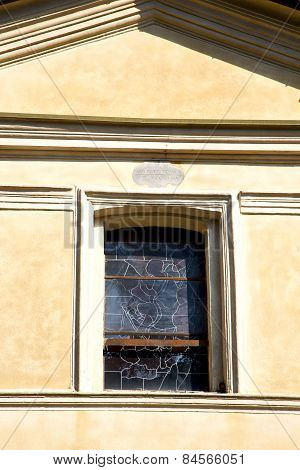 Rose Window  Italy  Lombardy     In  The Milano  Old