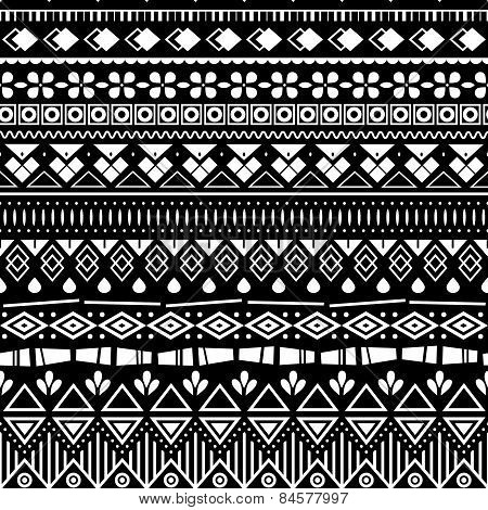 Seamless monochrome pattern with ornament