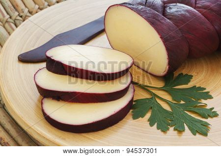 Treccia Braided Mozzarella Cheese Marinated In Red Wine