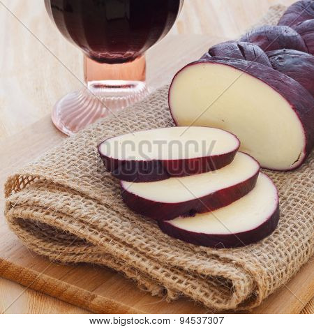 Treccia Braided Mozzarella Cheese Marinated In Red Wine