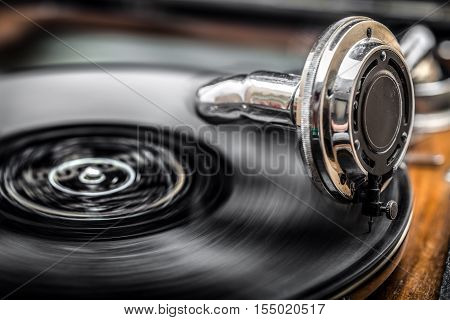 Grammophone Playing Old Disk, Old Days Music