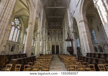 Saint-sulpice-de-favieres Church, Essonne, France