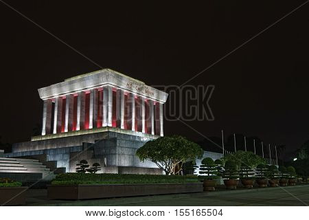 Hanoi, Vietnam, Octobre 31, 2016 : Mausoleum Of Ho-chi-minh In Hanoi At Night. Hanoi Is The Capital