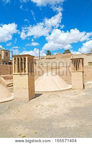 In Iran The  Antique    House