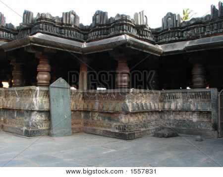 Harihareshwar_Temple_Outdoors
